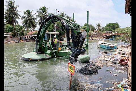 Dredging capacity is 50% higher with the Watermaster Classic V